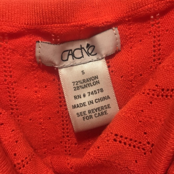 NWOT. Cache top - Picture 2 of 3